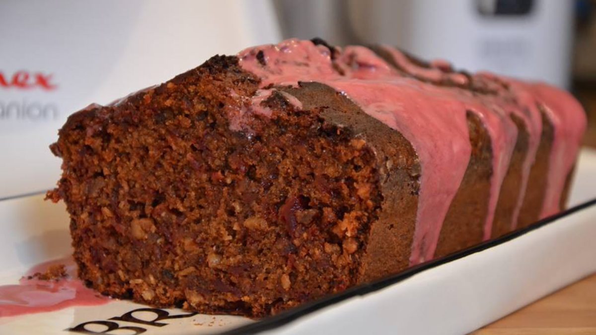 Beetroot Cake Un Cake A La Betterave Maevab Recette Cuisine Companion